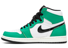 Load image into Gallery viewer, Air Jordan 1 Retro High OG &#39;Lucky Green&#39; (W)
