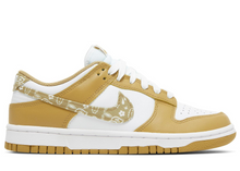 Load image into Gallery viewer, Nike Dunk Low &#39;Barley Paisley&#39; (W)
